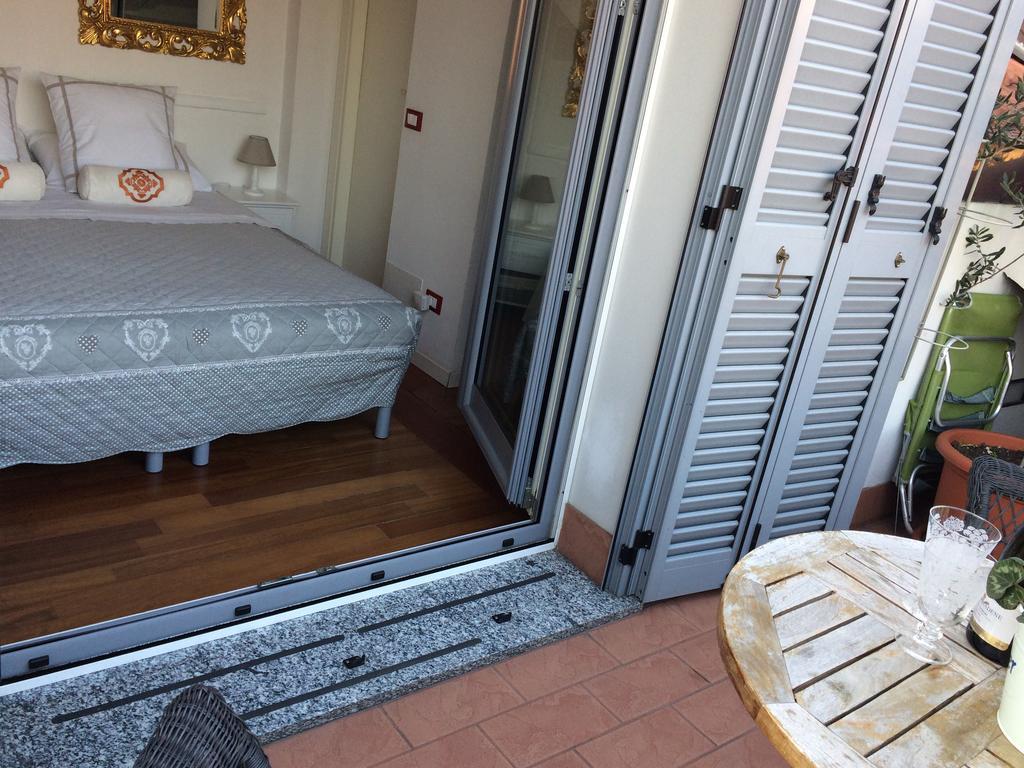 Apartment Pied A Terre With Terrazza In Milan City Center Exterior photo